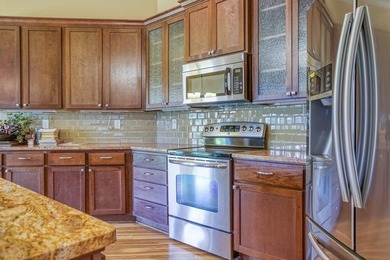 COME SEE YOUR NEW HOME! This gorgeous home features all the - photo 13