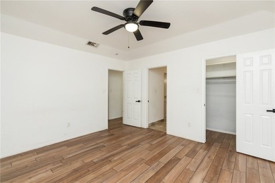 Charming One-Story Townhome in the Heart of Calallen ISD! - photo 14