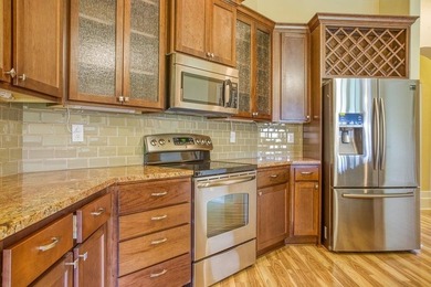 COME SEE YOUR NEW HOME! This gorgeous home features all the - photo 14