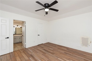 Charming One-Story Townhome in the Heart of Calallen ISD! - photo 15