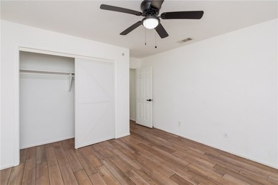 Charming One-Story Townhome in the Heart of Calallen ISD! - photo 18
