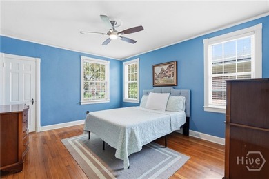Charming and well-built, this beautifully maintained 4 bedroom - photo 22