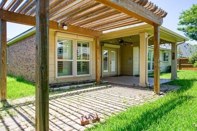 COME SEE YOUR NEW HOME! This gorgeous home features all the - photo 25