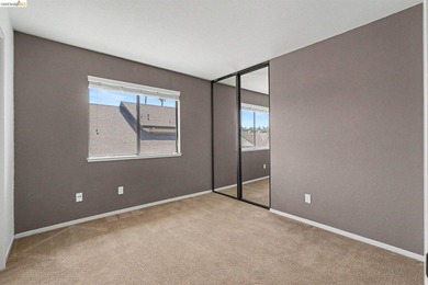 The best deal in Discovery Bay with a pool, owned solar, and a - photo 28