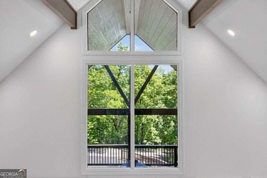 Only 1,000 feet from the summit of Mt. Oglethorpe, this home - photo 29