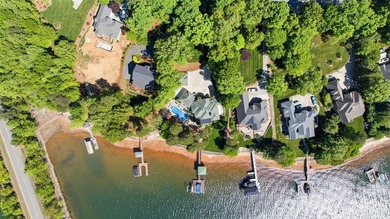 Positioned on nearly an acre along the shores of Lake Norman - photo 48