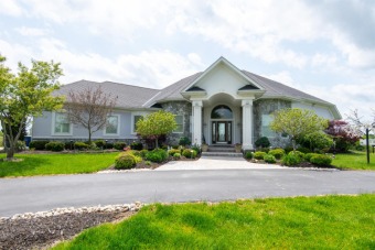 Lake Home Off Market in Liberty Township, Ohio