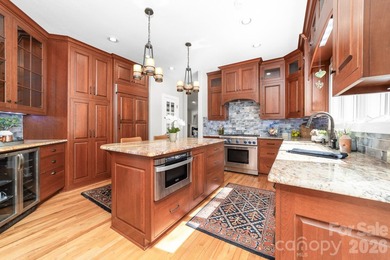 Beautifully updated 5BR/4.5BA home in desirable Shelby - photo 12