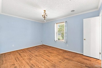 Looking for a home that's been well cared for without breaking - photo 14