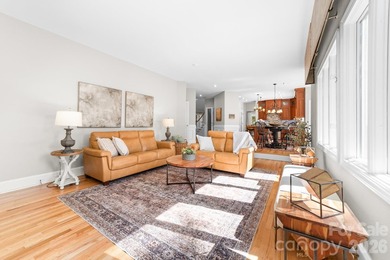 Beautifully updated 5BR/4.5BA home in desirable Shelby - photo 15