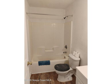 Great floor plan for this 3 bedroom, 2 bath home, metal roof - photo 16