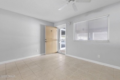 Priced well below the average for Direct Oceanfront Living! Life - photo 20
