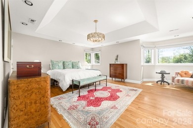 Beautifully updated 5BR/4.5BA home in desirable Shelby - photo 25