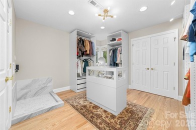 Beautifully updated 5BR/4.5BA home in desirable Shelby - photo 29