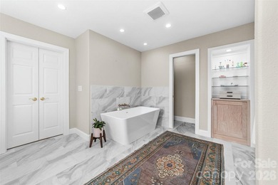 Beautifully updated 5BR/4.5BA home in desirable Shelby - photo 31