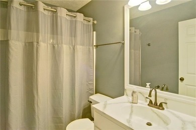 Make this charming Wyngate/Towne Lake home your own! Wonderful - photo 34