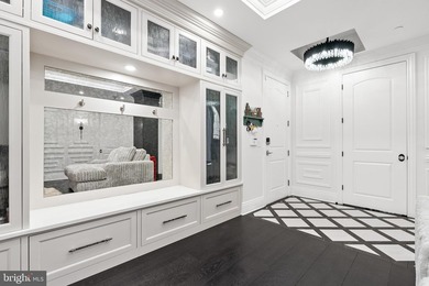 Luxury living without the upkeep in Annapolis! This - photo 34