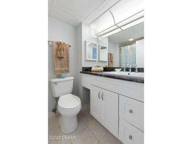 Priced well below the average for Direct Oceanfront Living! Life - photo 36
