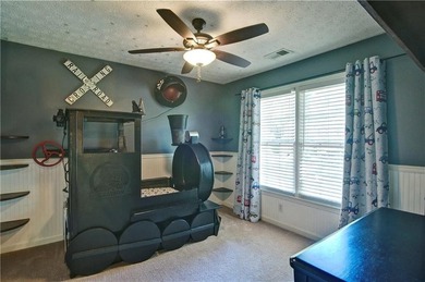 Make this charming Wyngate/Towne Lake home your own! Wonderful - photo 38