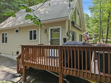 Feels like new! This charming chalet sits on an oversized lot - photo 9