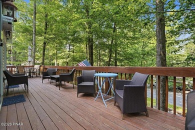 Feels like new! This charming chalet sits on an oversized lot - photo 10