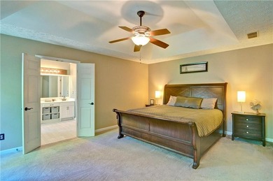 Make this charming Wyngate/Towne Lake home your own! Wonderful - photo 41