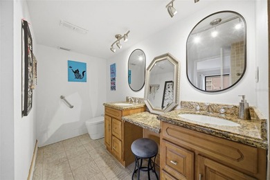 Welcome to The Pinnacle at Bayshore Boulevard, where luxury - photo 11