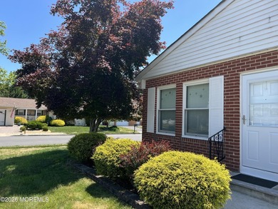 Welcome to comfortable carefree living! maintained 2bdr 2 bath - photo 13