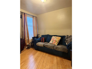 Welcome to this very spacious 3-bedroom co-op apartment located - photo 17