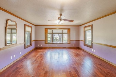 A beautiful property with over 2,500' of both sides of Elm Creek - photo 18