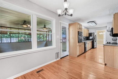 Welcome to this spacious 4-bedroom home offering over 2000 - photo 20