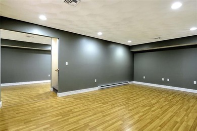 Welcome to this inviting end unit condo offering the perfect - photo 21