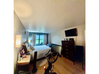 Welcome to this very spacious 3-bedroom co-op apartment located - photo 23