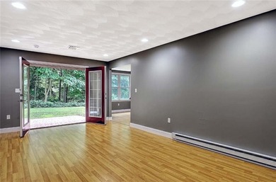 Welcome to this inviting end unit condo offering the perfect - photo 23