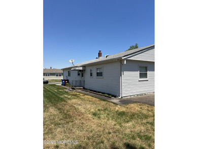 Welcome to comfortable carefree living! maintained 2bdr 2 bath - photo 29