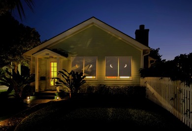 Located on a corner lot in the historic Flamingo Park - photo 30
