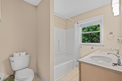 Welcome to this spacious 4-bedroom home offering over 2000 - photo 32
