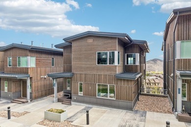 Luxury StandAlone Townhome at Apex Residences - Premier - photo 35