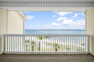 This must be living in PARADISE... welcome to PARADISE POINT on - photo 37