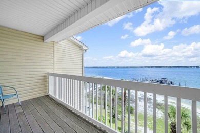 This must be living in PARADISE... welcome to PARADISE POINT on - photo 39