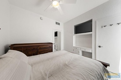 Beautifully updated townhome-style condo with stunning views of - photo 15