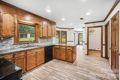 Nestled on approximately half an acre, this beautifully - photo 16