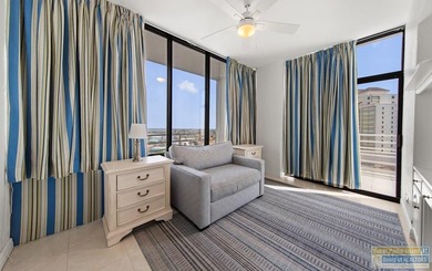 Beautifully updated townhome-style condo with stunning views of - photo 18