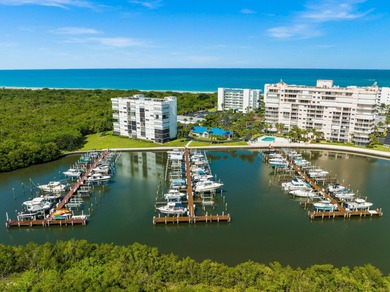 (private lake, pond, coastal) Condo For Sale in Fort Pierce Florida