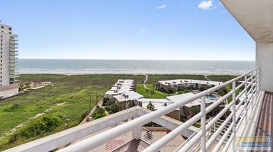 Beautifully updated townhome-style condo with stunning views of - photo 22