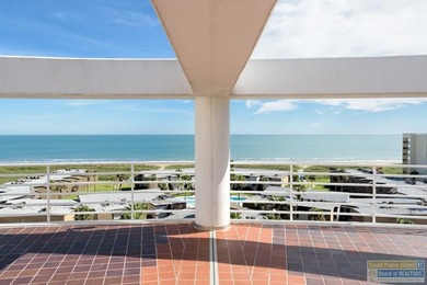 Beautifully updated townhome-style condo with stunning views of - photo 25