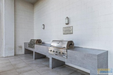Beautifully updated townhome-style condo with stunning views of - photo 44