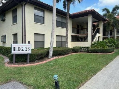 (private lake, pond, creek) Condo For Sale in Clearwater Florida