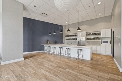 *PRICED TO SELL! GORGEOUS first-floor RENOVATED 2 BEDROOM 2 BATH - photo 50