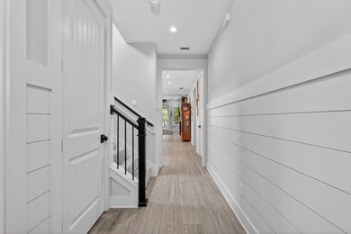 Presenting an exceptional expression of refined coastal grandeur - photo 9